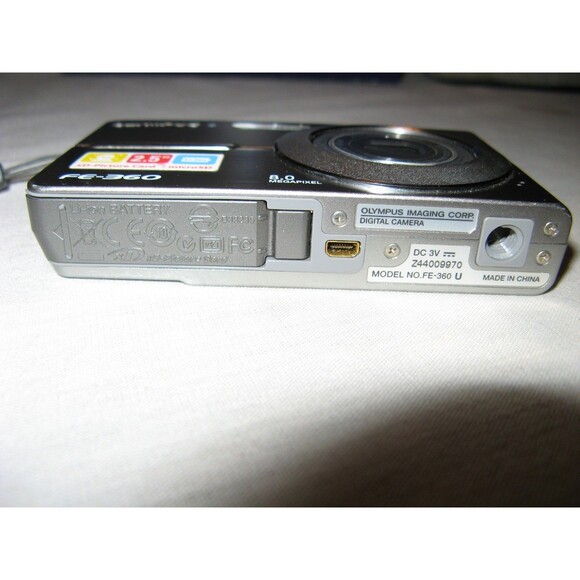 Olympus FE-360 Digital Camera Silver in Original Box w SD Card & Battery - Picture 4 of 6